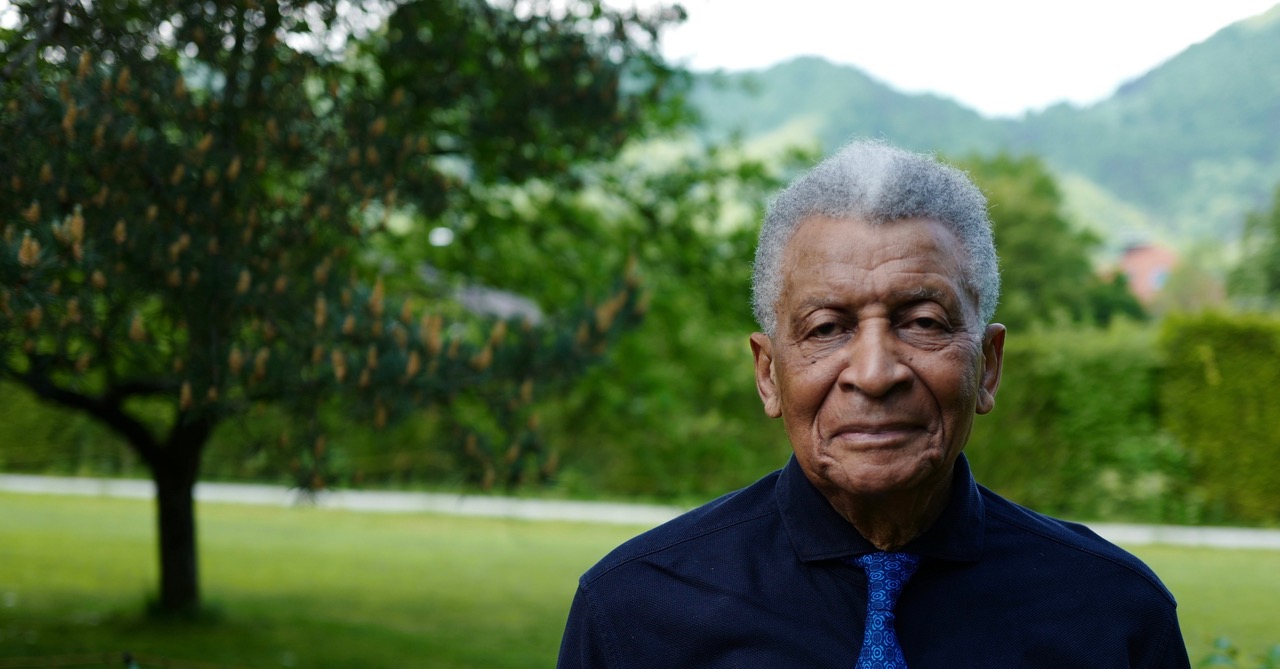 GiantSteps - The great pianist Abdullah Ibrahim in concert in Paris!